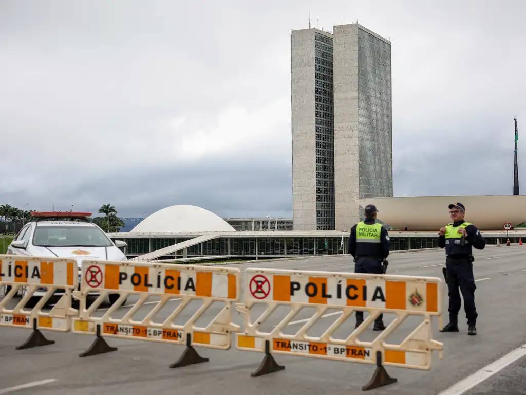 Polícia Civil do DF prende homem que ameaçou ataques violentos em Brasília