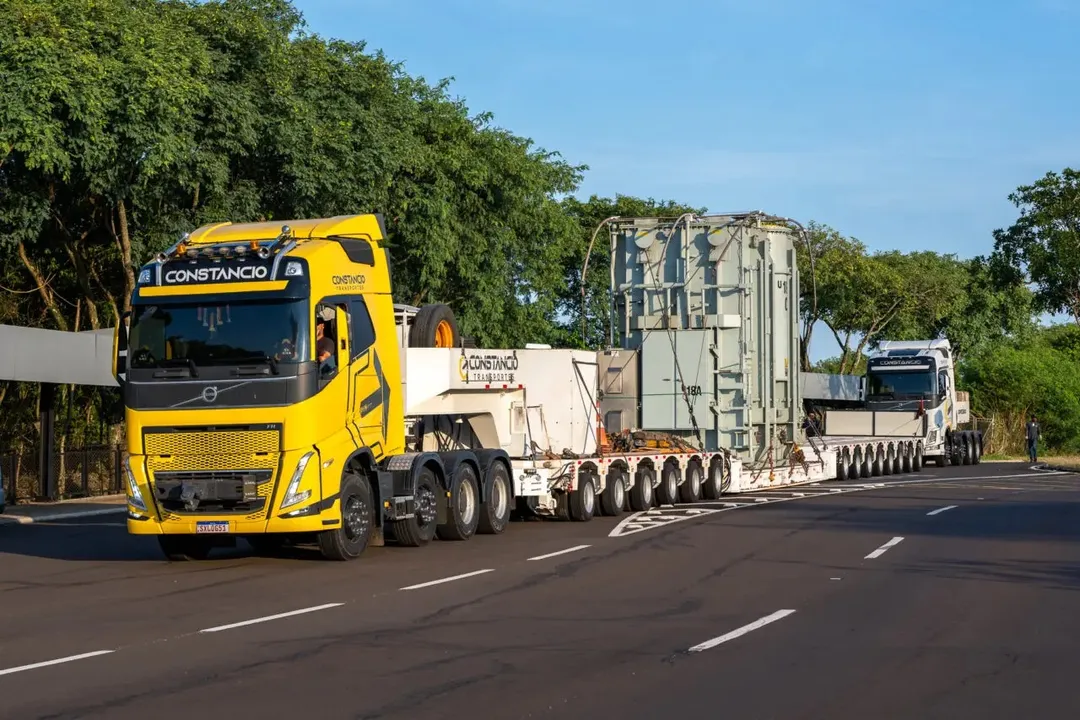 Transporte de transformador de Itaipu para manutenção em SC